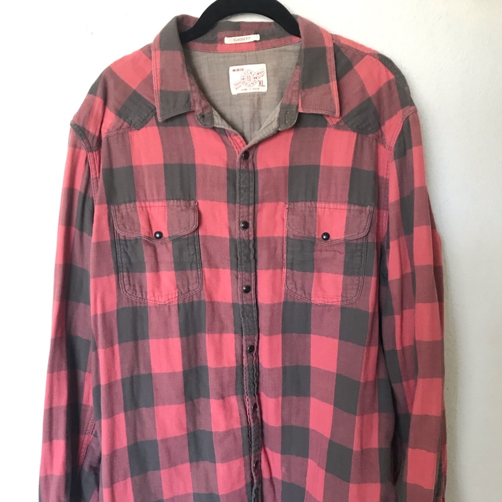 Lucky Brand pearl snap
